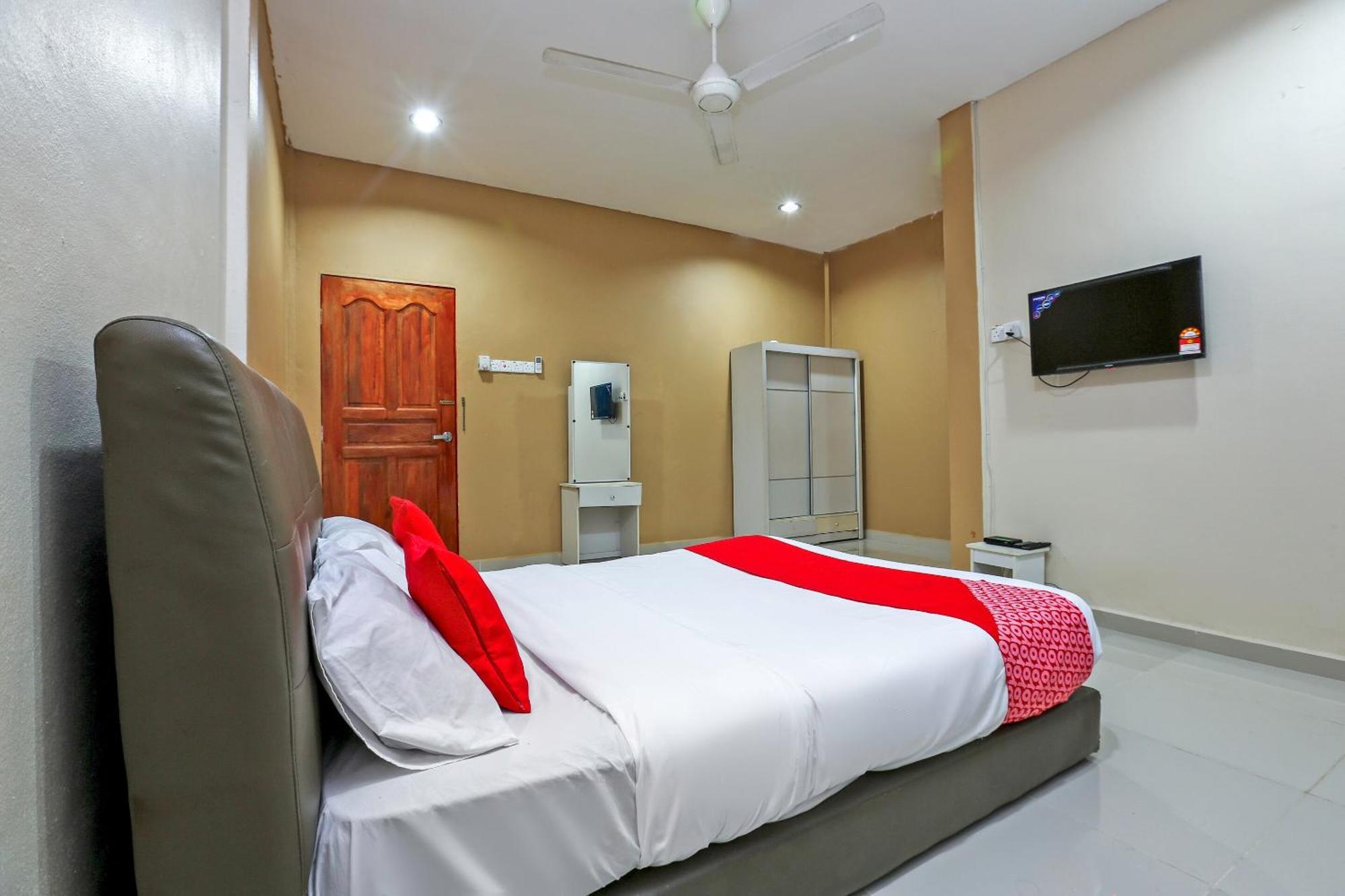 Oyo 89933 Nun Hotel Jeli Eksteriør bilde