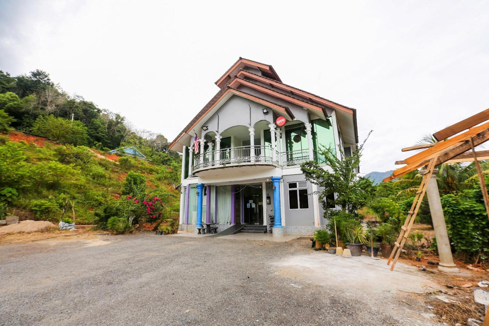 Oyo 89933 Nun Hotel Jeli Eksteriør bilde